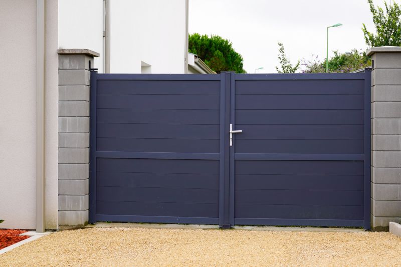 Metal Gate Repair detail